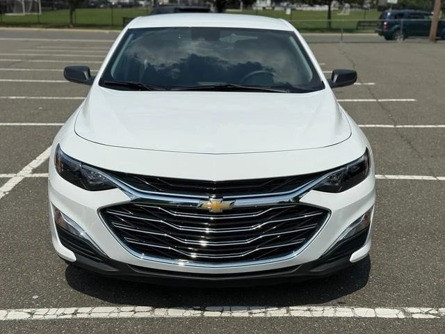 2024 Chevrolet Malibu - Image 2 of 21