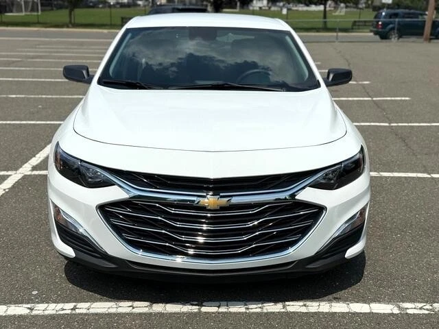 2024 Chevrolet Malibu - Image 2 of 21