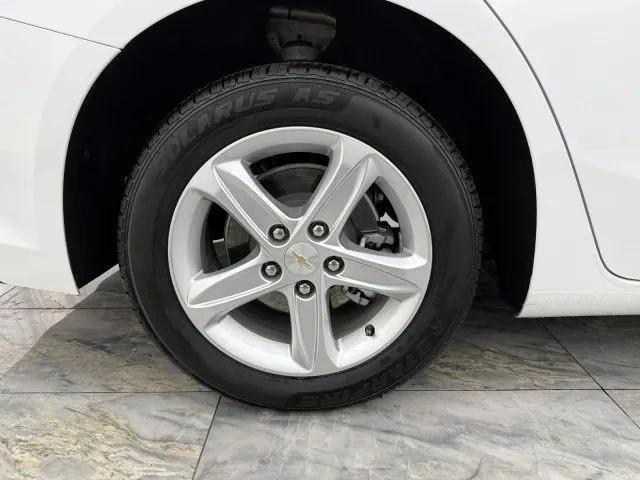 2024 Chevrolet Malibu - Image 11 of 12