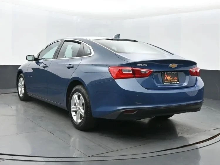 2024 Chevrolet Malibu - Image 9 of 12
