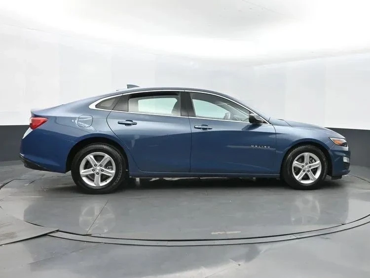 2024 Chevrolet Malibu - Image 4 of 12