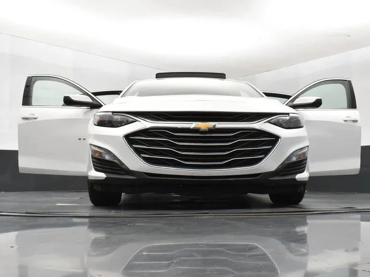 2024 Chevrolet Malibu - Image 11 of 12