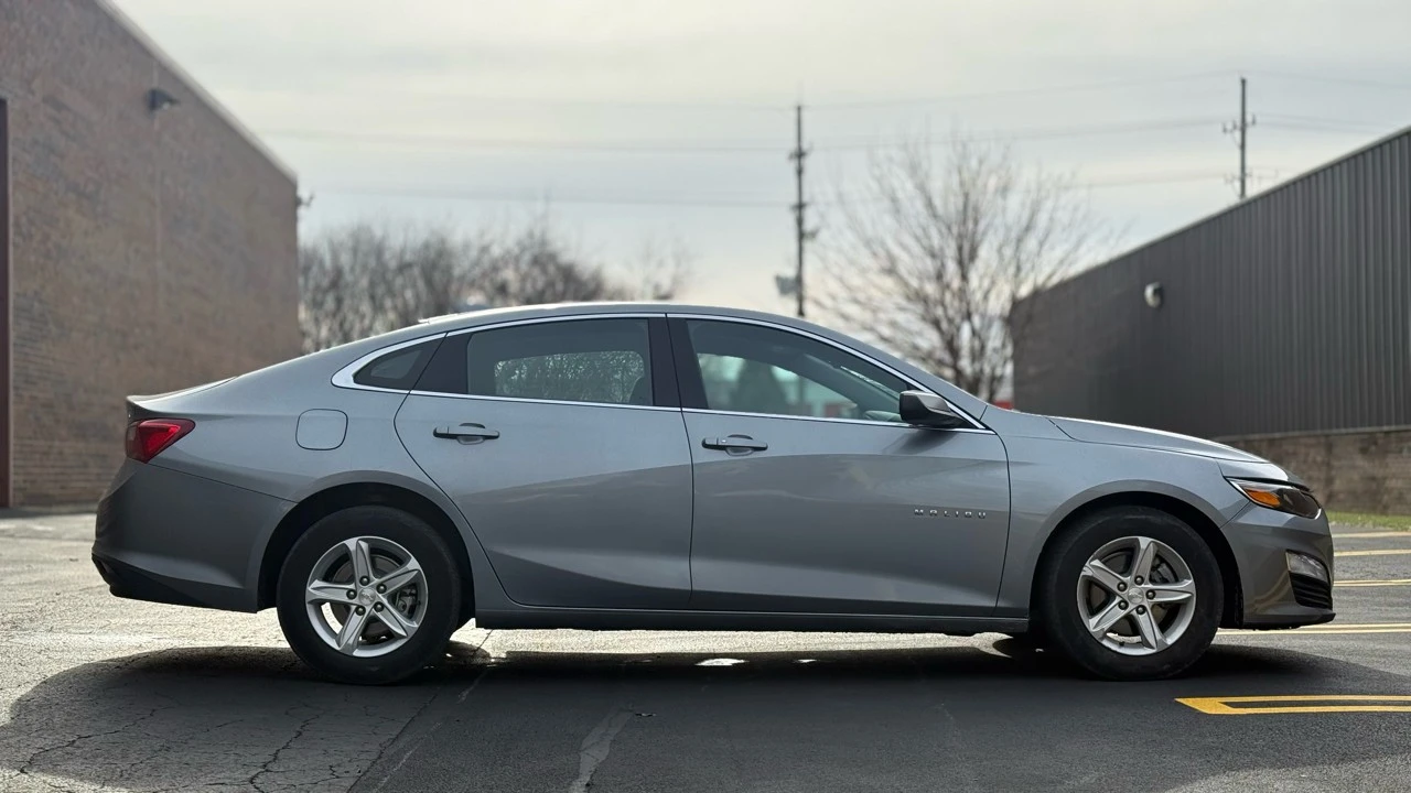 2024 Chevrolet Malibu - Image 8 of 21