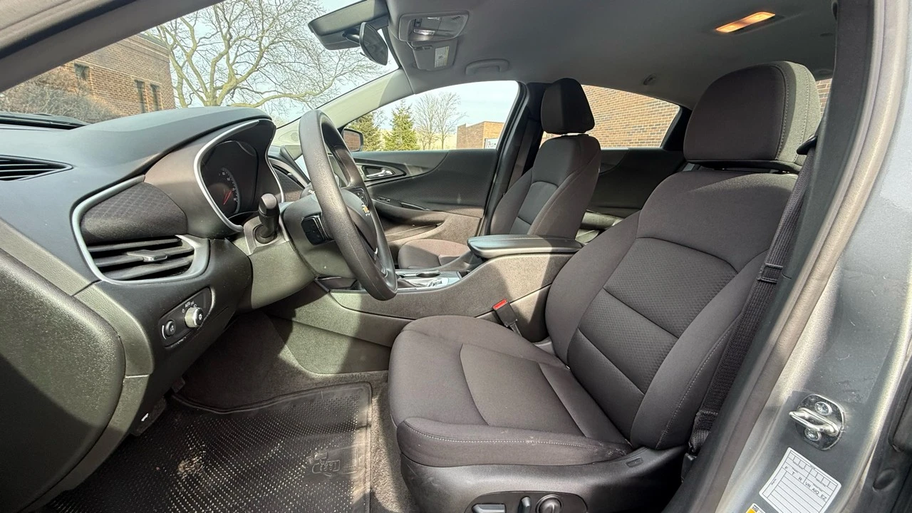 2024 Chevrolet Malibu - Image 10 of 21