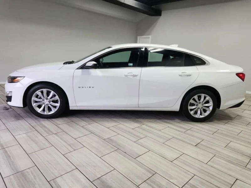 2024 Chevrolet Malibu - Image 2 of 12