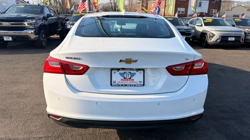 2024 Chevrolet Malibu - Image 6 of 12