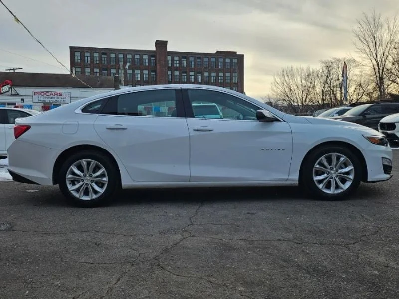 2024 Chevrolet Malibu - Image 8 of 12