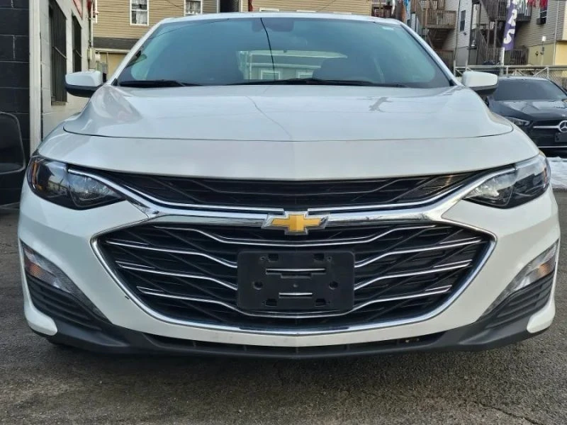 2024 Chevrolet Malibu - Image 2 of 12