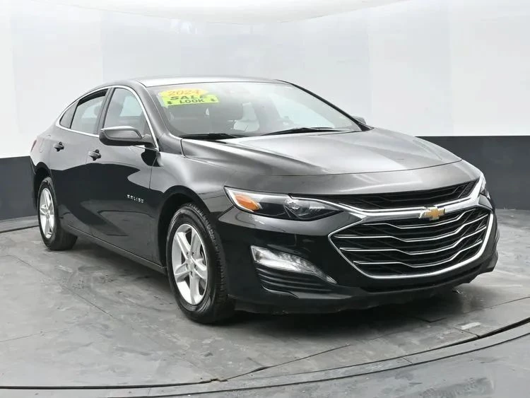 2024 Chevrolet Malibu - Image 2 of 12