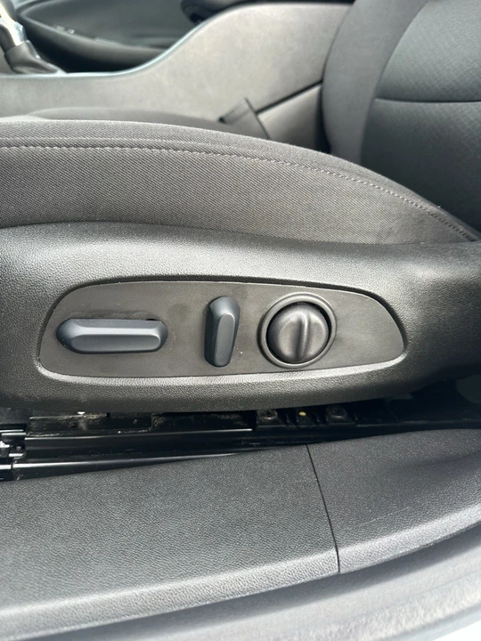 2024 Chevrolet Malibu - Image 11 of 12