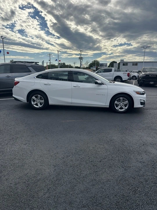 2024 Chevrolet Malibu - Image 4 of 12