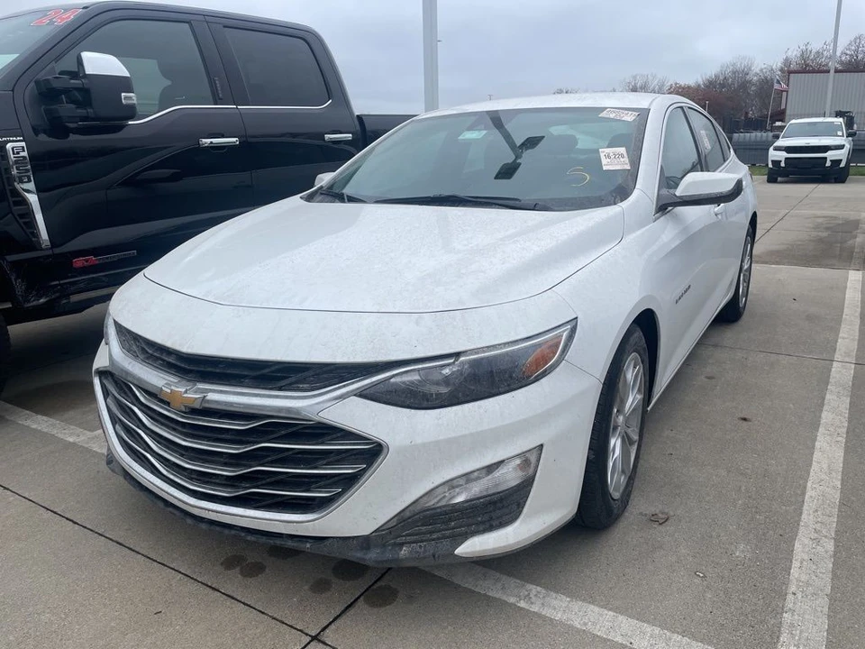 2024 Chevrolet Malibu - Image 5 of 12
