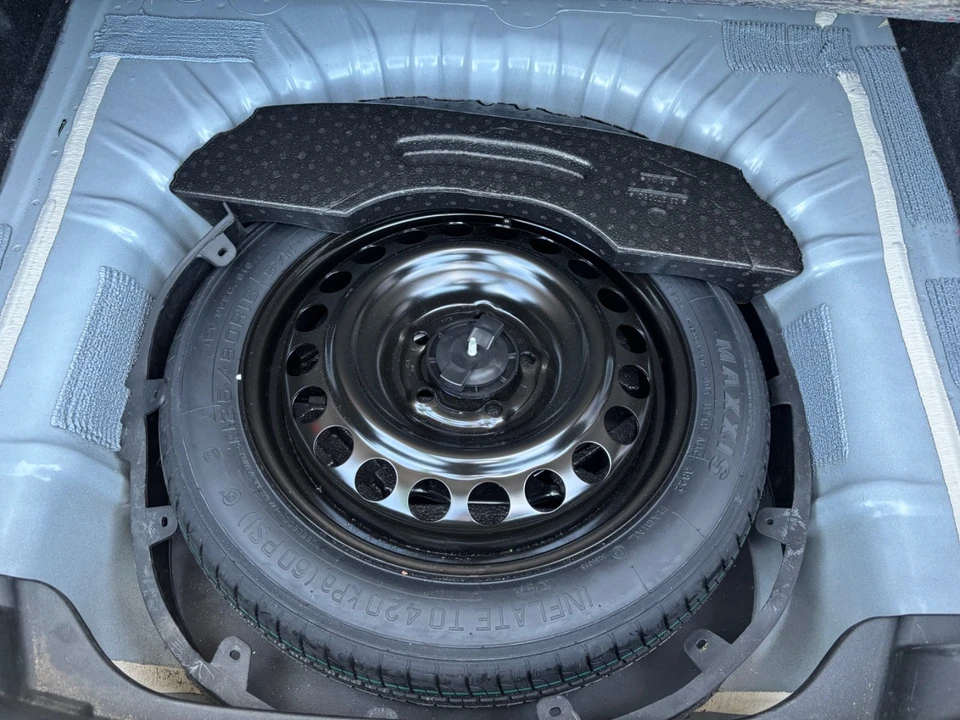 2024 Chevrolet Malibu - Image 20 of 21