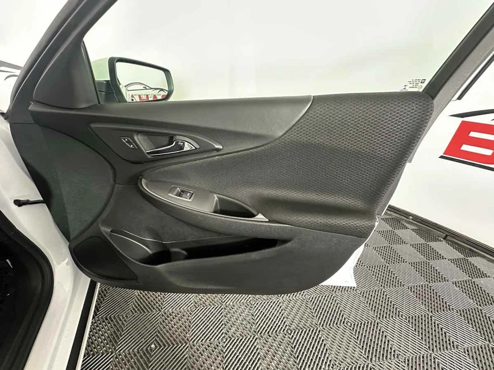 2024 Chevrolet Malibu - Image 16 of 21