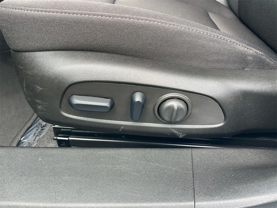 2024 Chevrolet Malibu - Image 10 of 12
