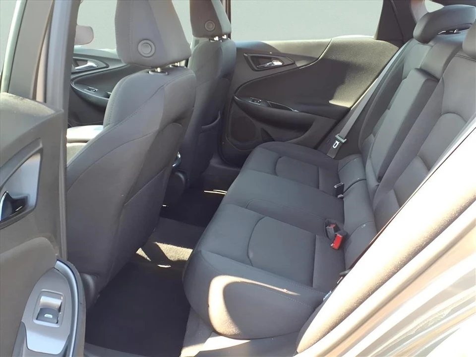 2024 Chevrolet Malibu - Image 10 of 21
