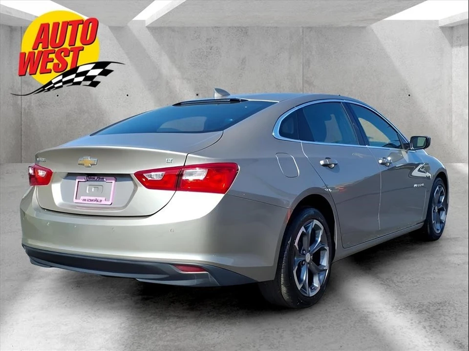 2024 Chevrolet Malibu - Image 20 of 21