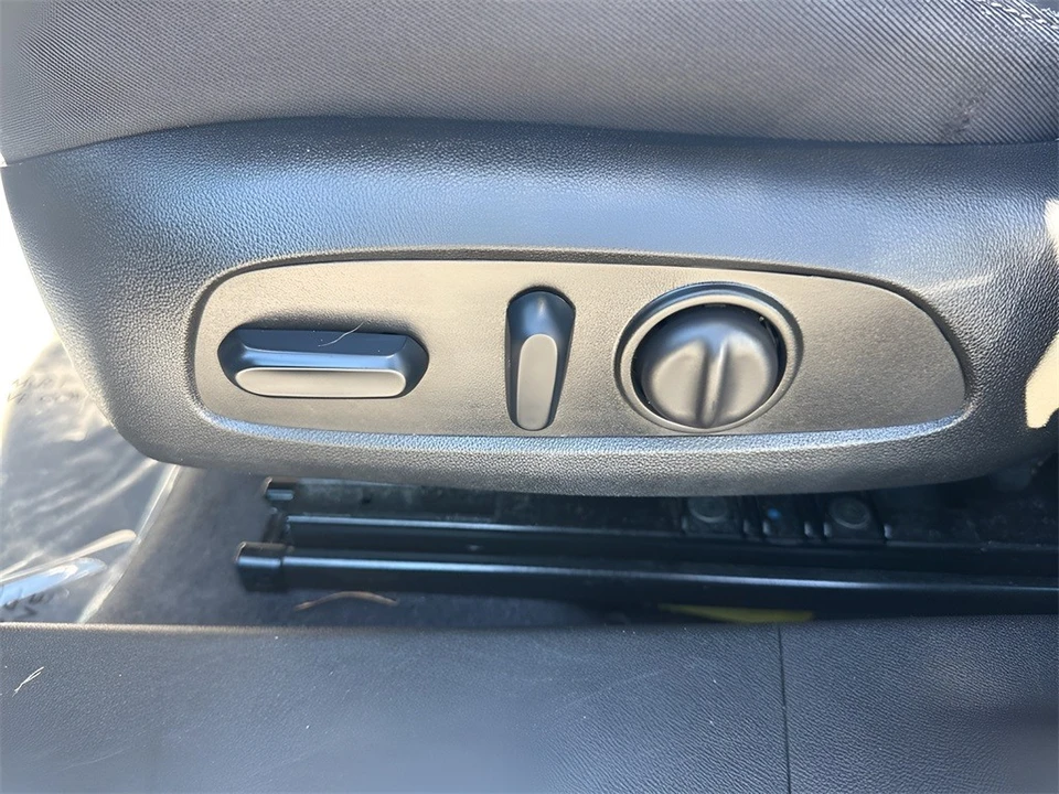 2024 Chevrolet Malibu - Image 10 of 12
