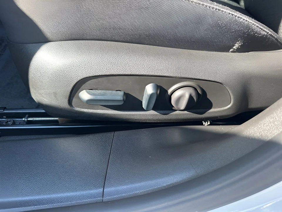 2024 Chevrolet Malibu - Image 10 of 21
