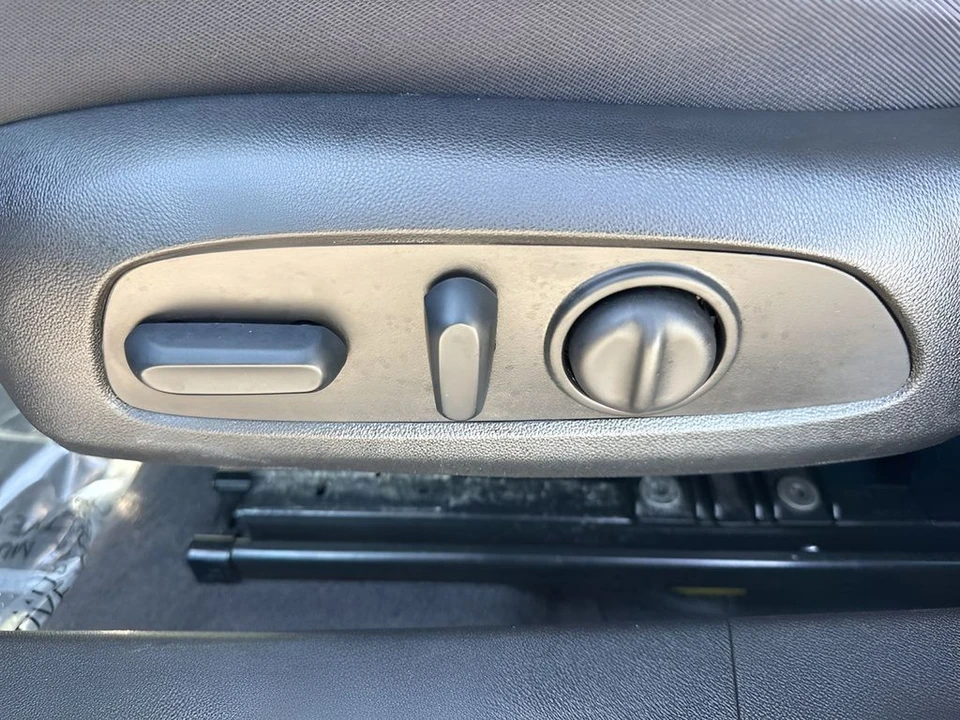 2024 Chevrolet Malibu - Image 10 of 21