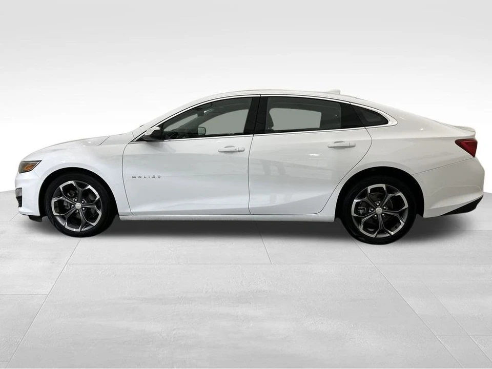 2024 Chevrolet Malibu - Image 2 of 12