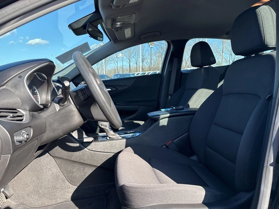2024 Chevrolet Malibu - Image 10 of 21