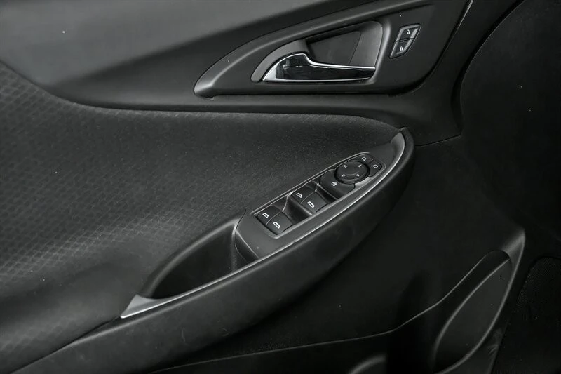 2024 Chevrolet Malibu - Image 15 of 21