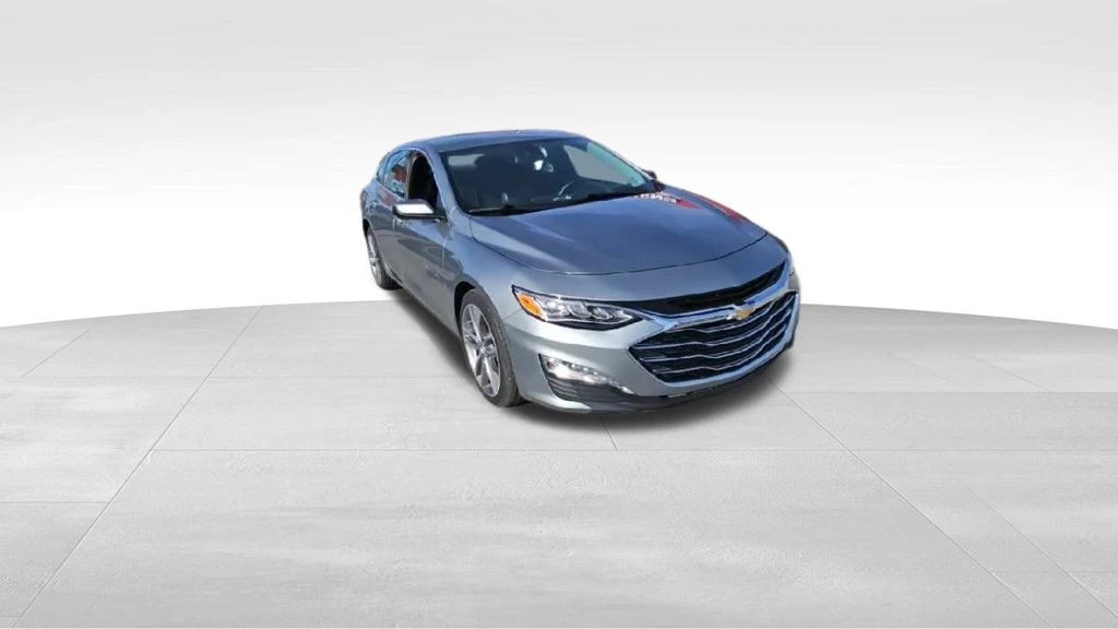 2024 Chevrolet Malibu - Image 2 of 12