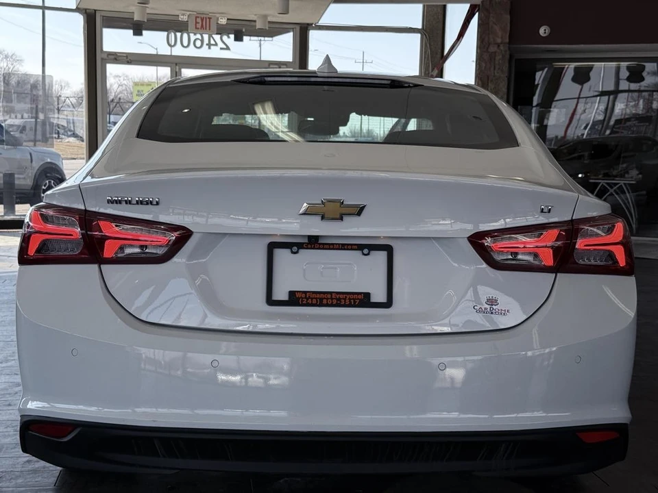 2024 Chevrolet Malibu - Image 15 of 21