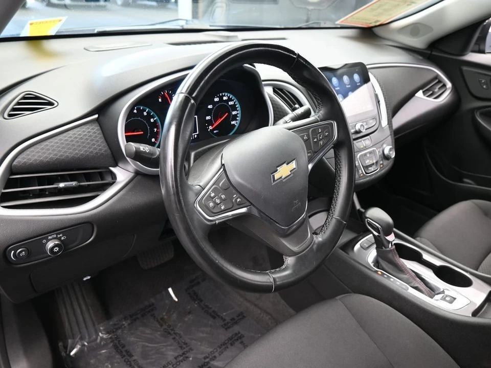 2024 Chevrolet Malibu - Image 10 of 12