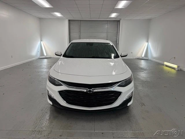 2024 Chevrolet Malibu - Image 2 of 12