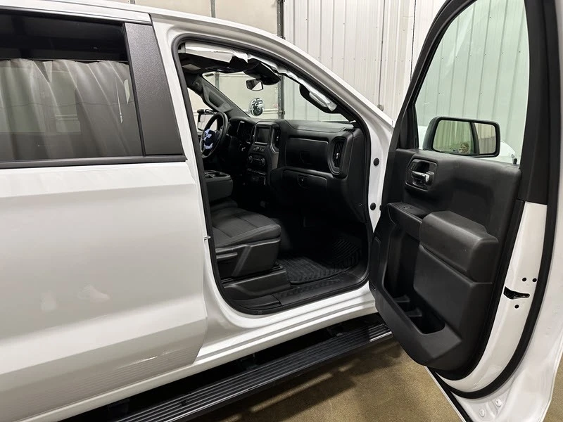 2024 Chevrolet Silverado 4th Gen - Image 17 of 21
