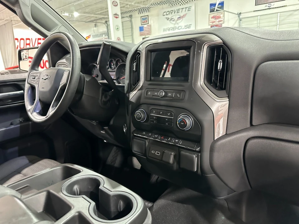 2024 Chevrolet Silverado 4th Gen - Image 10 of 21