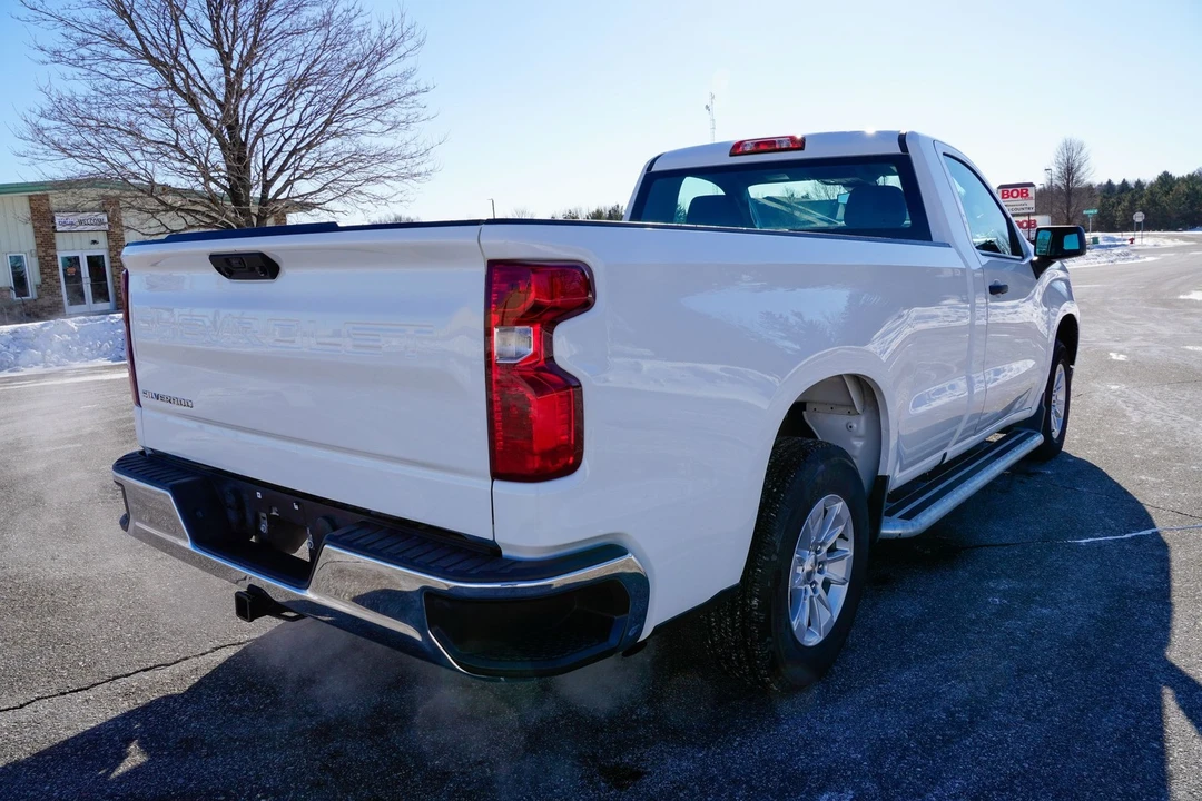 2024 Chevrolet Silverado 4th Gen - Image 4 of 21