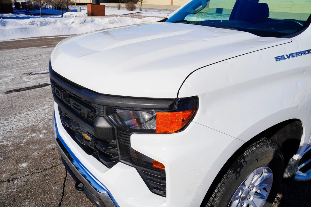 2024 Chevrolet Silverado 4th Gen - Image 19 of 21