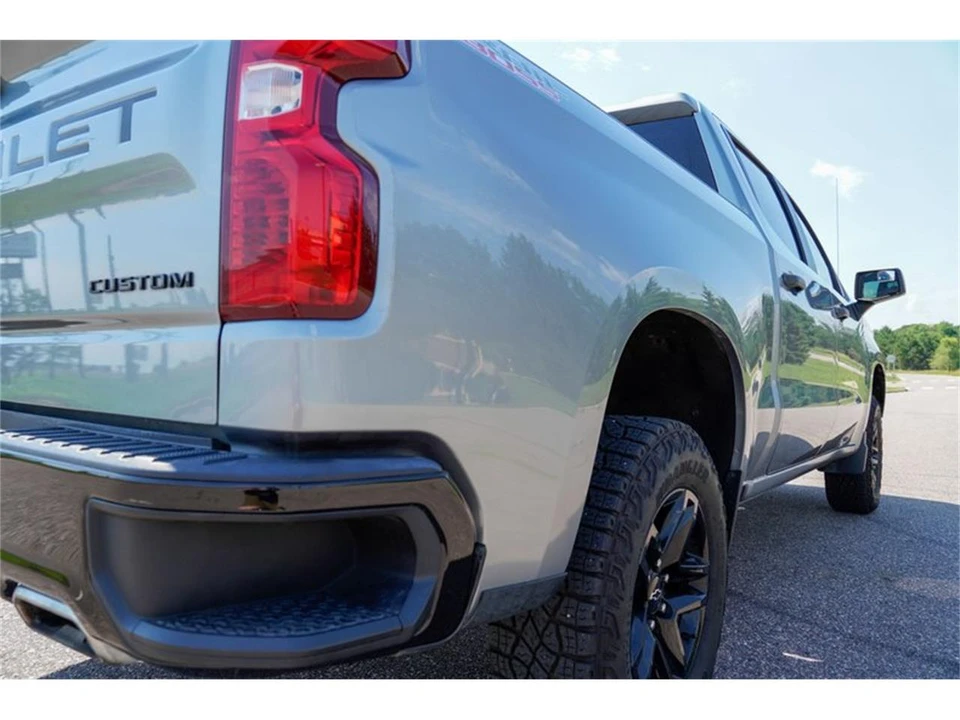 2024 Chevrolet Silverado 4th Gen - Image 26 of 31