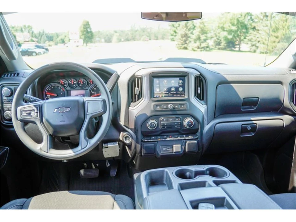 2024 Chevrolet Silverado 4th Gen - Image 11 of 31