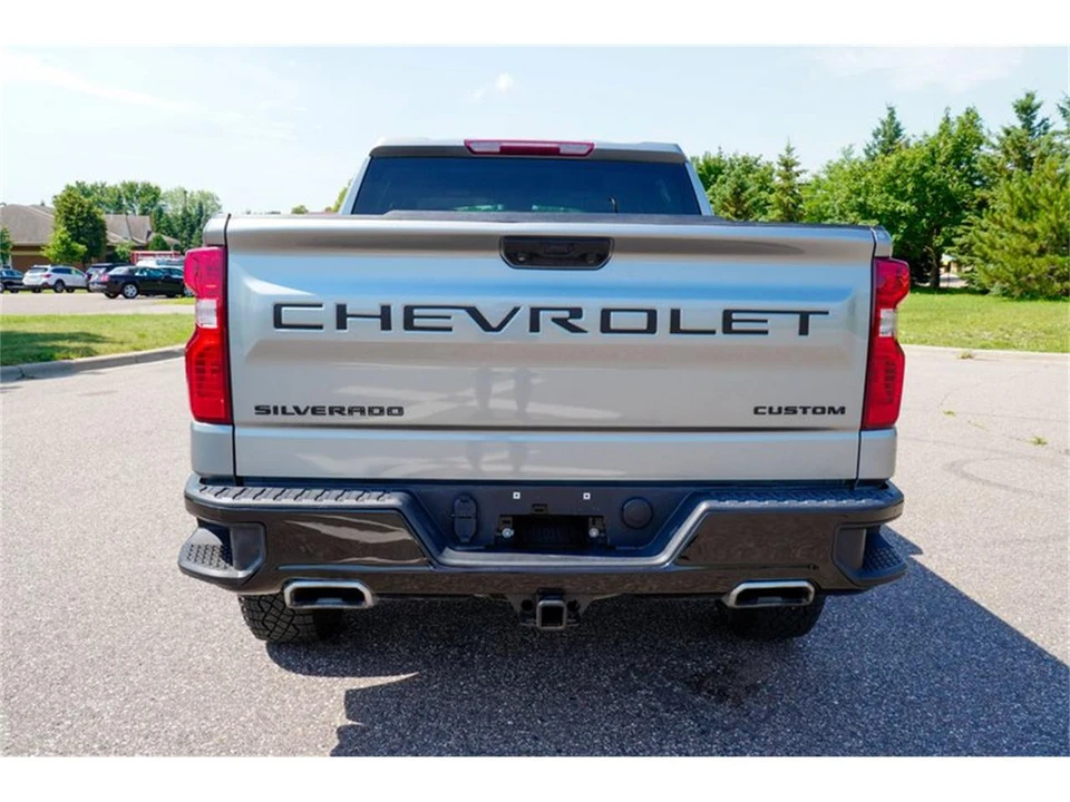 2024 Chevrolet Silverado 4th Gen - Image 4 of 31