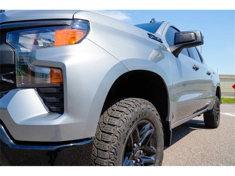 2024 Chevrolet Silverado 4th Gen - Image 20 of 31