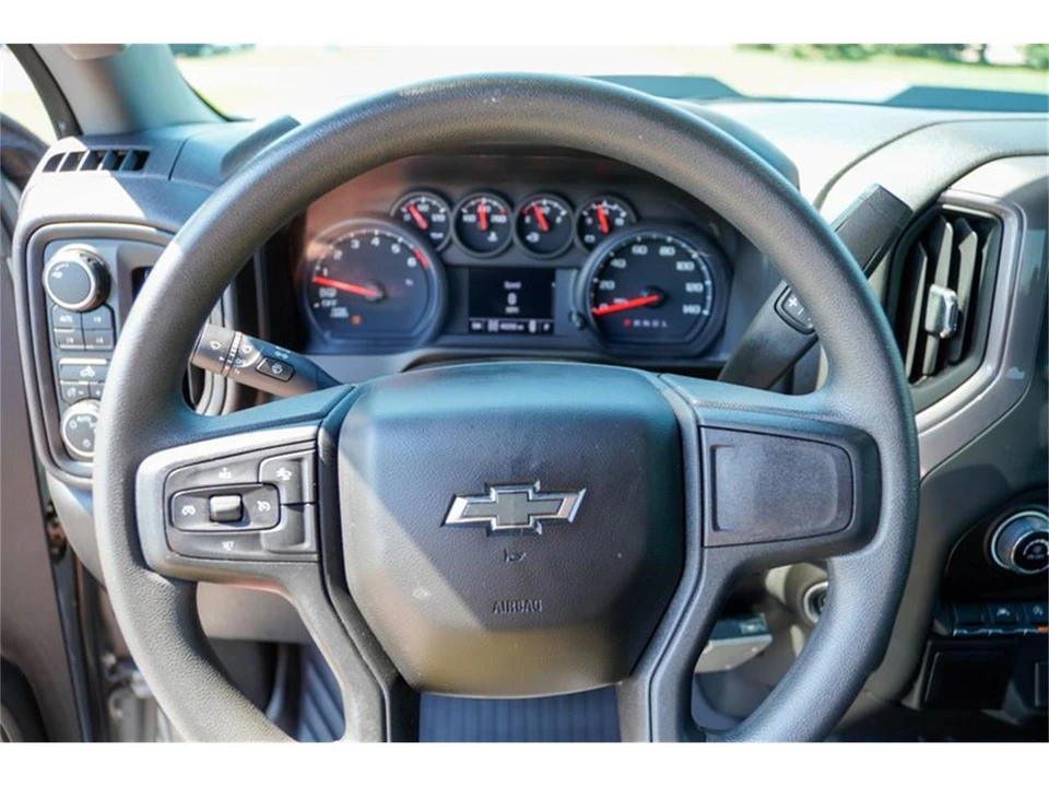 2024 Chevrolet Silverado 4th Gen - Image 12 of 31