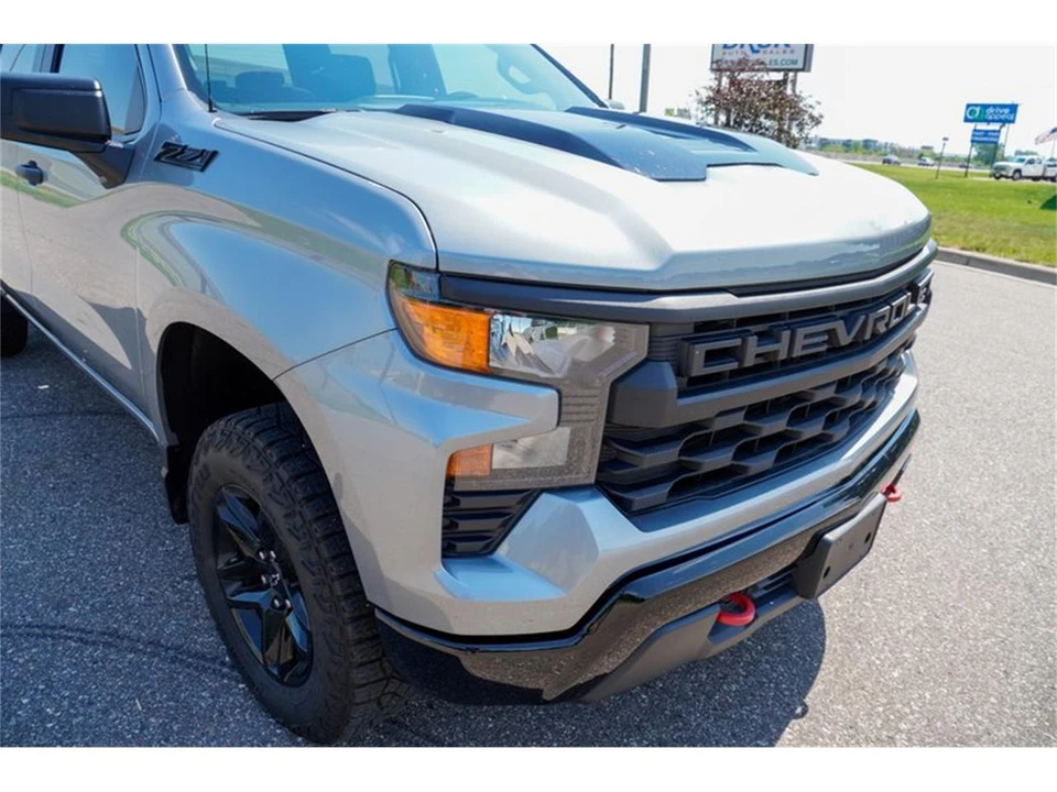 2024 Chevrolet Silverado 4th Gen - Image 24 of 31