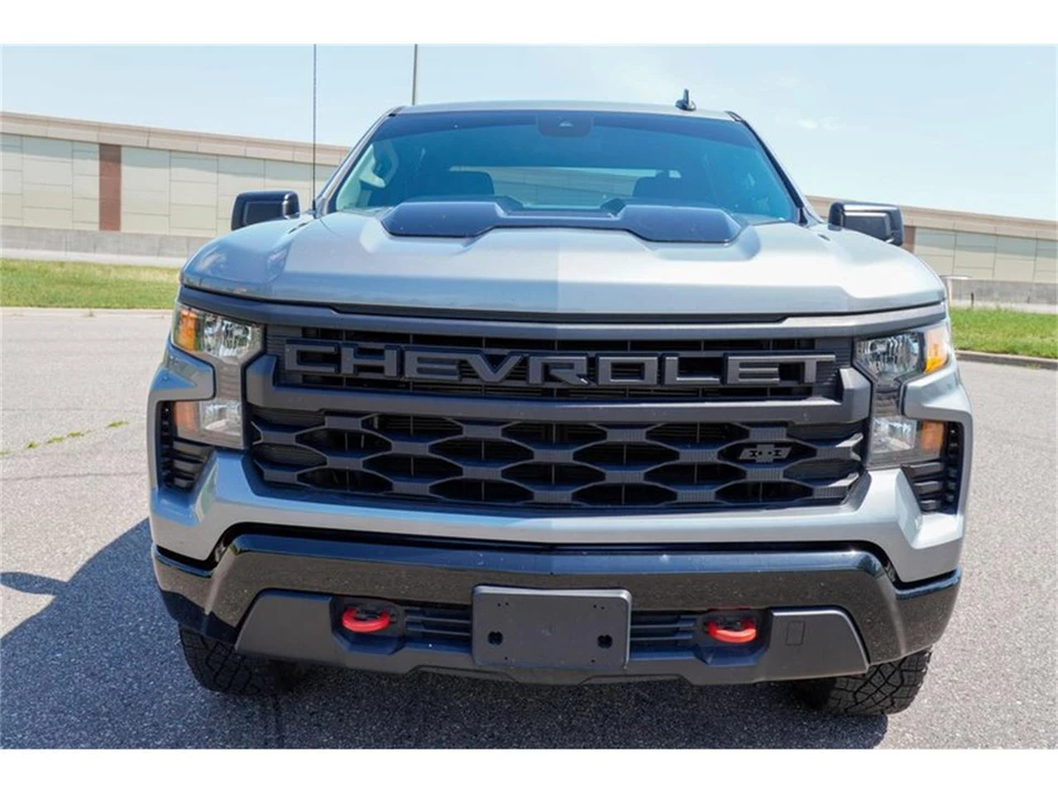 2024 Chevrolet Silverado 4th Gen - Image 8 of 31