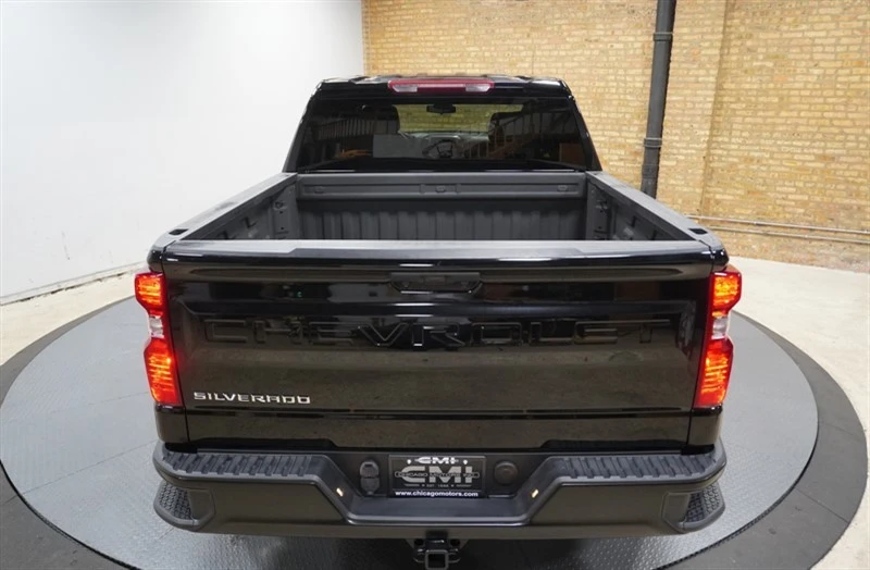 2024 Chevrolet Silverado 4th Gen - Image 15 of 21
