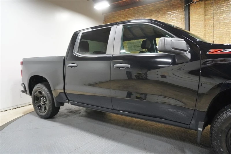 2024 Chevrolet Silverado 4th Gen - Image 9 of 21