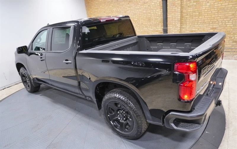 2024 Chevrolet Silverado 4th Gen - Image 17 of 21