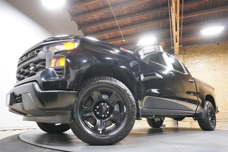 2024 Chevrolet Silverado 4th Gen - Image 3 of 21