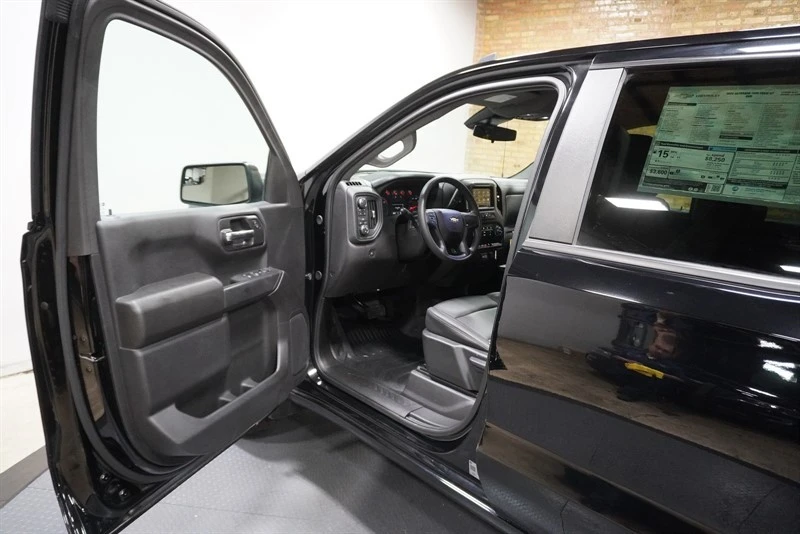 2024 Chevrolet Silverado 4th Gen - Image 20 of 21