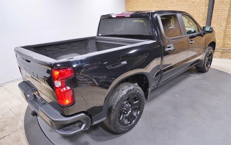 2024 Chevrolet Silverado 4th Gen - Image 11 of 21