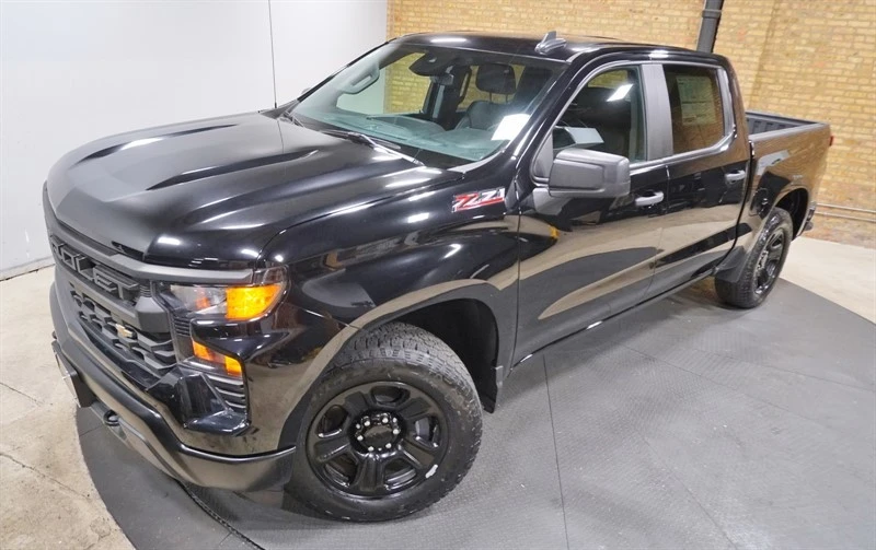 2024 Chevrolet Silverado 4th Gen - Image 2 of 21