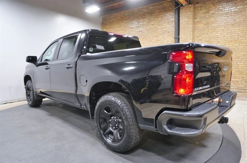 2024 Chevrolet Silverado 4th Gen - Image 16 of 21
